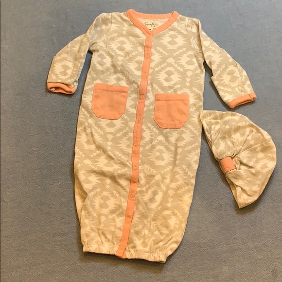 Baby Night Gown with Matching Hat - Picture 1 of 1